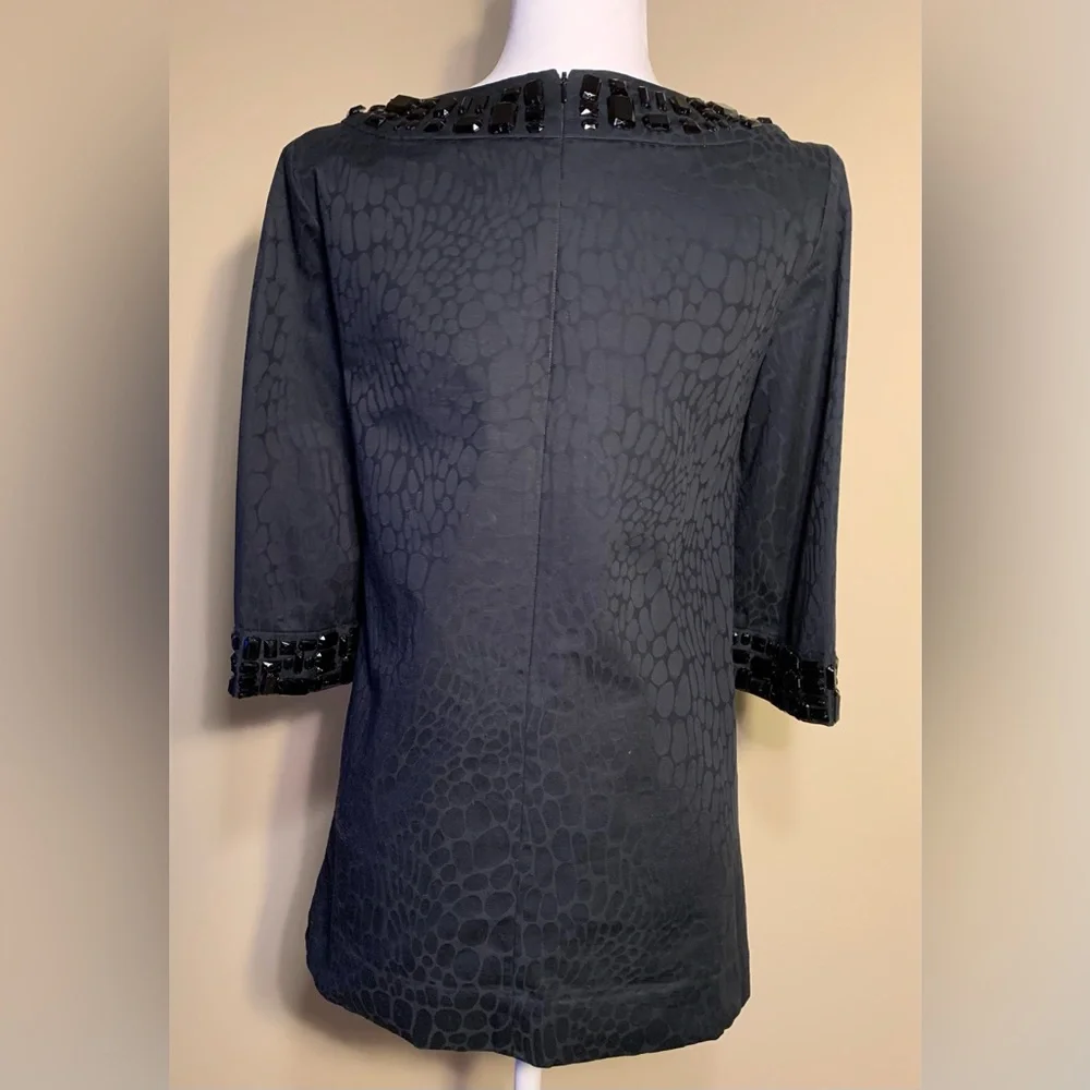 EUC Tunic: Embossed Animal Print, Beaded, 2/3-Length Bell Sleeves, V-Neck